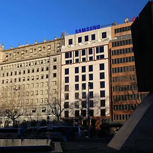 Olivia Plaza Barcelone